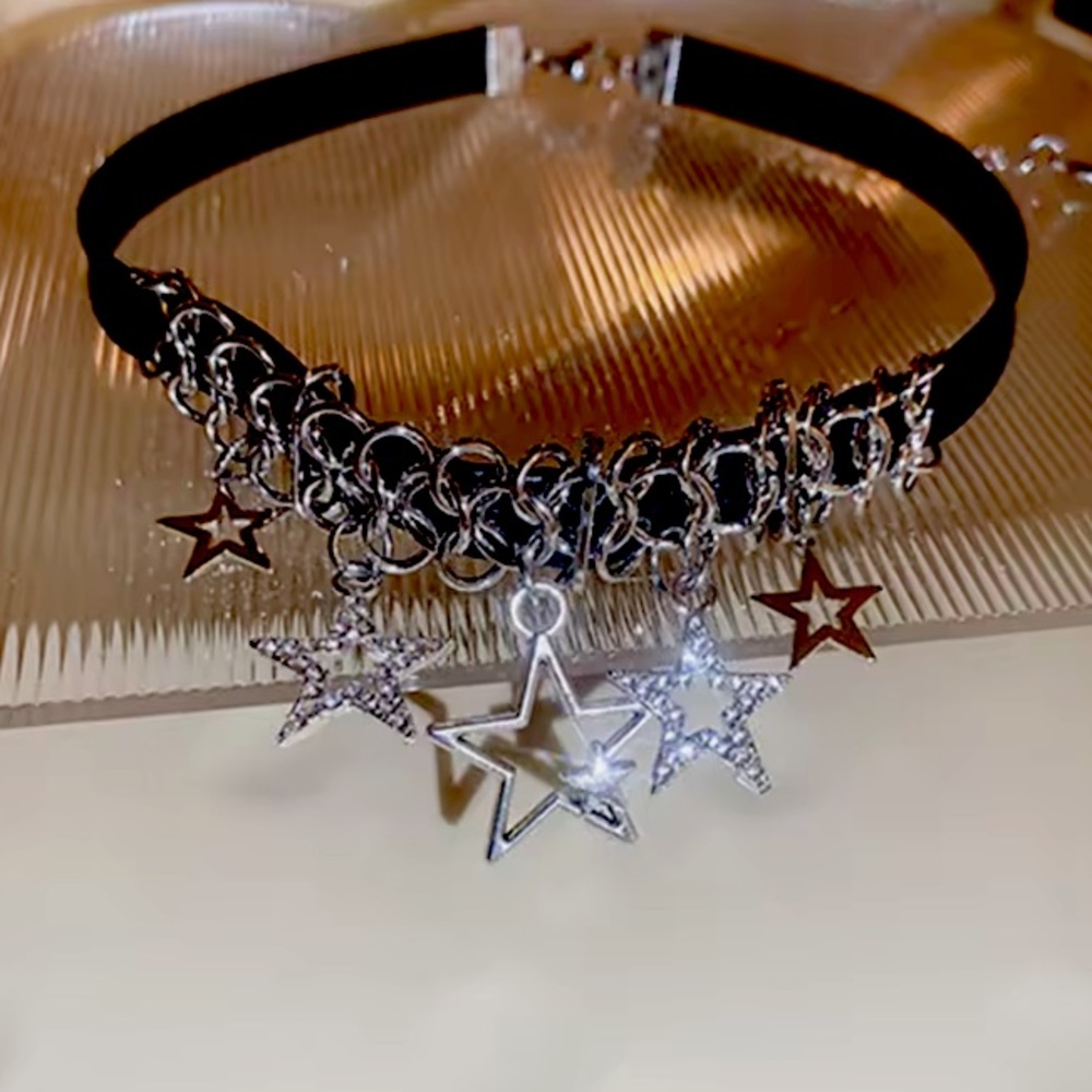 🌟 Stars Choker